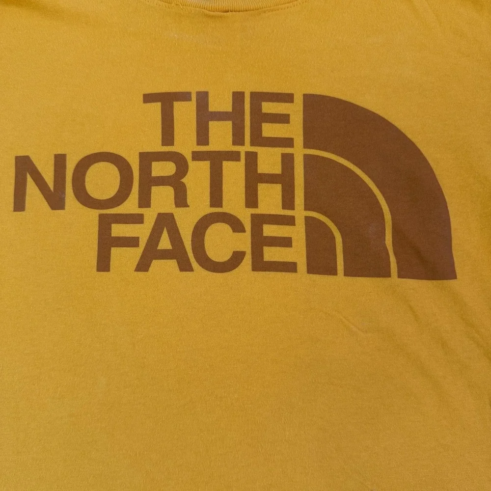 The North Face Shirt Mens Medium Yellow Graphic Logo Outdoor Tee T-Shirt